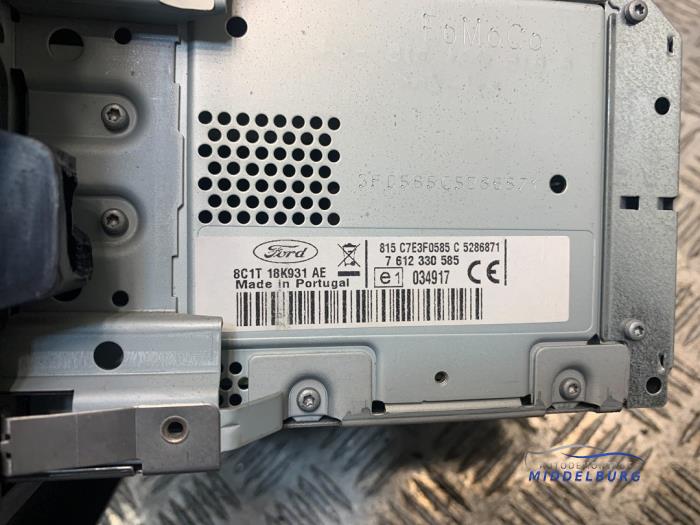 Navigation system from a Ford Transit Connect 1.8 TDCi 90 DPF 2013