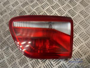 Używane Tylne swiatlo pozycyjne prawe Seat Ibiza ST (6J8) 1.2 TDI Ecomotive Cena € 14,00 Procedura marży oferowane przez Autodemontagebedrijf Middelburg B.V