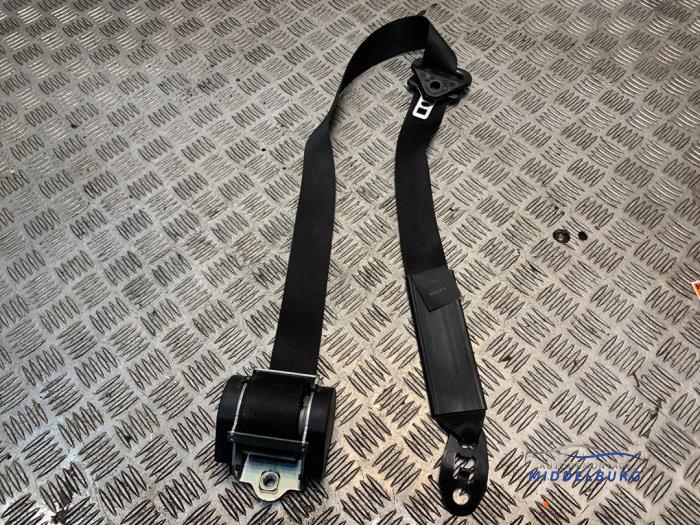 Front seatbelt, right from a Ford Transit 2.2 TDCi 16V Euro 5 2012