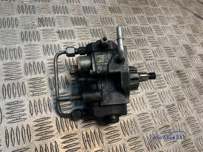 Gebrauchte Kraftstoffpumpe Mechanisch Ford Transit 2.4 TDCi 16V Preis € 72,00 Margenregelung angeboten von Autodemontagebedrijf Middelburg B.V