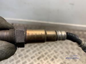 Lambda probe from a Mercedes-Benz Vito (447.6) 2.2 114 CDI 16V 2015