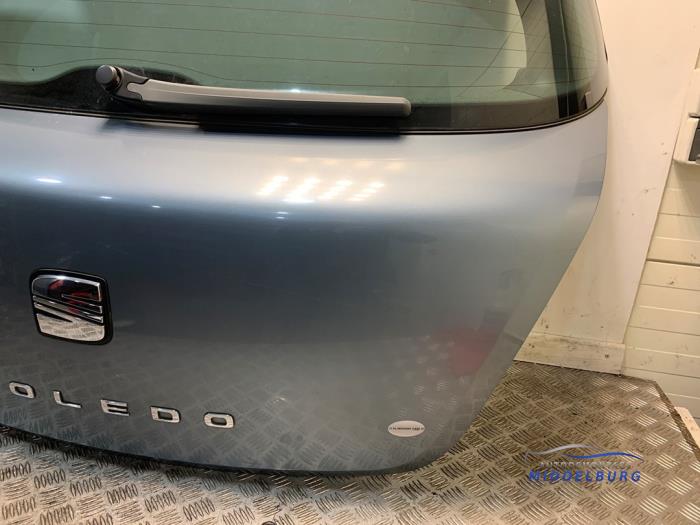 Tailgate from a Seat Toledo (5P2) 2.0 FSI 16V 2004
