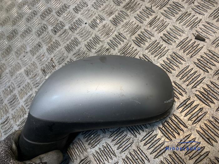 Wing mirror, left from a Seat Leon (1P1) 2.0 TDI 16V FR 2007