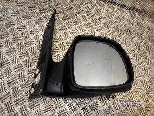 Used Wing mirror, right Mercedes Vito (639.6) 2.2 109 CDI 16V Price € 55,00 Margin scheme offered by Autodemontagebedrijf Middelburg B.V