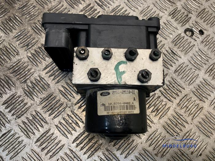 Gebrauchte ABS Pumpe Ford Focus 1 Wagon 1.6 16V Preis € 41,00 Margenregelung angeboten von Autodemontagebedrijf Middelburg B.V
