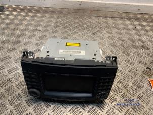 Begagnade Navigeringssystem Volkswagen Crafter 2.5 TDI 30/32/35/46/50 Pris € 199,00 Marginaltabell erbjuds av Autodemontagebedrijf Middelburg B.V