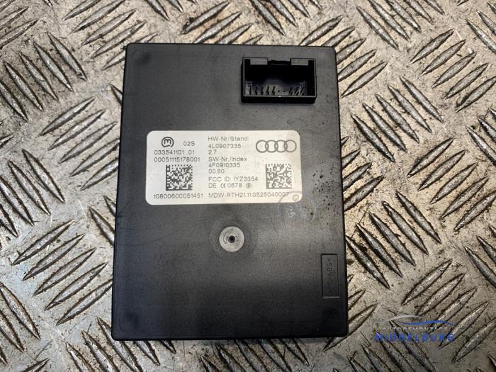 Używane Modul keyless vehicle Audi Q7 (4LB) 3.0 TDI V6 24V Cena € 24,00 Procedura marży oferowane przez Autodemontagebedrijf Middelburg B.V