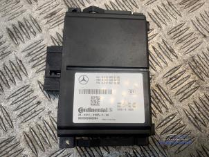 Begagnade PDC-modul Mercedes E (W212) E-250 CDI 16V BlueEfficiency,BlueTec Pris € 58,00 Marginaltabell erbjuds av Autodemontagebedrijf Middelburg B.V