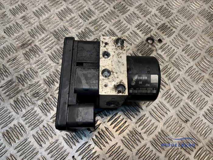 Begagnade ABS-pump Volkswagen Eos (1F7/F8) 1.6 FSI 16V Pris € 19,00 Marginaltabell erbjuds av Autodemontagebedrijf Middelburg B.V