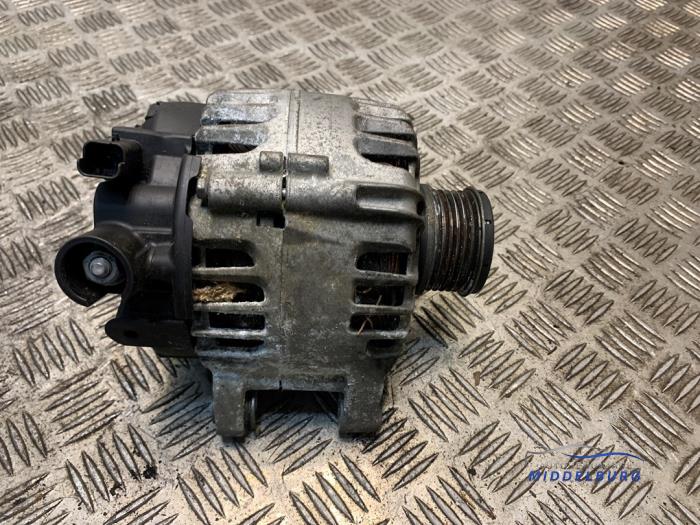 Begagnade Dynamo Opel Crossland (X) 1.2 Turbo 12V Pris € 81,07 Inklusive moms erbjuds av Autodemontagebedrijf Middelburg B.V