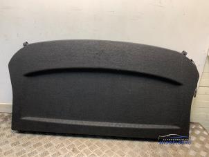 Begagnade Hatthylla BMW 1 serie (F20) 120i 1.6 16V Pris € 104,00 Marginaltabell erbjuds av Autodemontagebedrijf Middelburg B.V