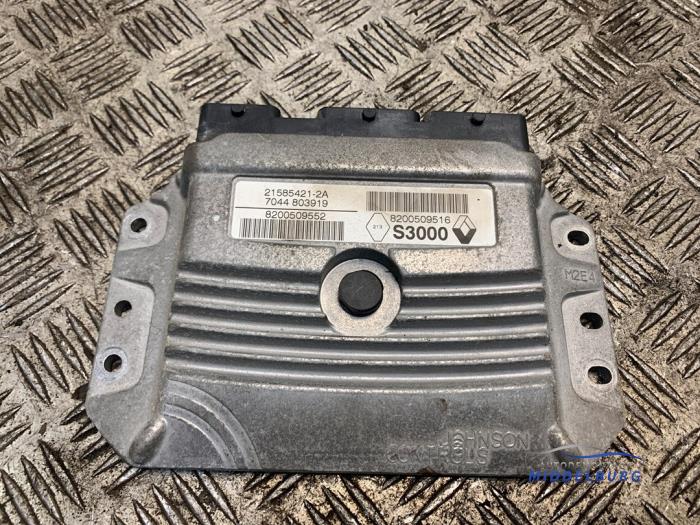 Used Engine management computer Renault Scénic II (JM) 1.9 dCi 130 Price € 39,00 Margin scheme offered by Autodemontagebedrijf Middelburg B.V