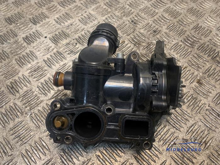 Begagnade Vattenpump Volkswagen Tiguan (5N1/2) 2.0 TSI 16V 4Motion Pris € 38,00 Marginaltabell erbjuds av Autodemontagebedrijf Middelburg B.V