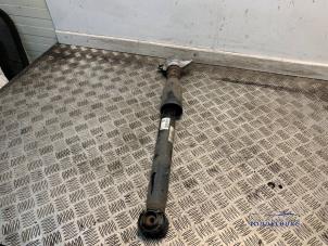 Begagnade Stötdämpare, höger bak Audi Q5 (8RB) 2.0 TFSI 16V Quattro Pris € 28,00 Marginaltabell erbjuds av Autodemontagebedrijf Middelburg B.V