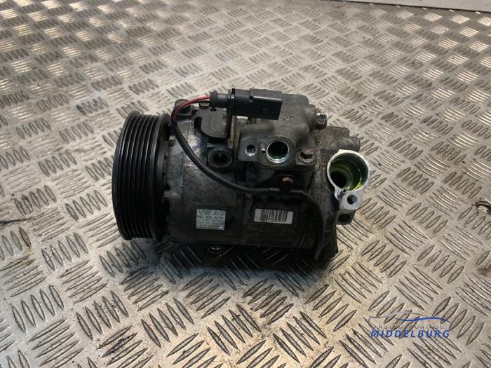 Begagnade Luftkonditioneringspump Volkswagen Polo IV (9N1/2/3) 1.2 12V Pris € 18,00 Marginaltabell erbjuds av Autodemontagebedrijf Middelburg B.V