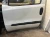 Tür 2-türig links van een Fiat Doblo Cargo (263) 1.3 MJ 16V DPF Euro 5 2011