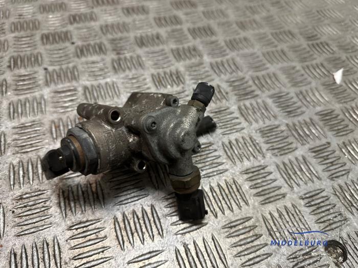 Gebrauchte Kraftstoffpumpe Mechanisch Seat Leon (1P1) 2.0 TFSI FR 16V Preis € 149,00 Margenregelung angeboten von Autodemontagebedrijf Middelburg B.V