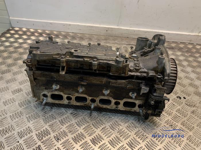 Usagé Culasse Renault Scénic II (JM) 1.6 16V Prix € 273,00 Règlement à la marge proposé par Autodemontagebedrijf Middelburg B.V