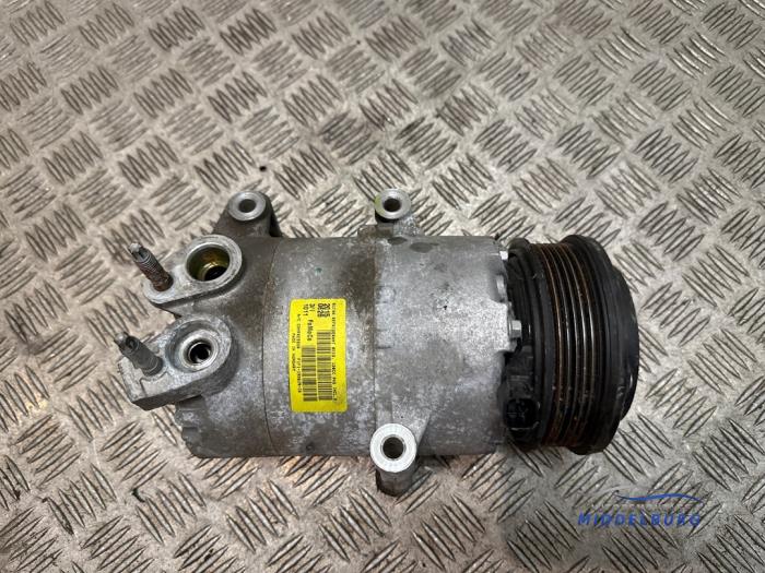 Gebrauchte Klimapumpe Ford C-Max (DXA) 1.5 Ti-VCT EcoBoost 150 16V Preis € 63,00 Margenregelung angeboten von Autodemontagebedrijf Middelburg B.V