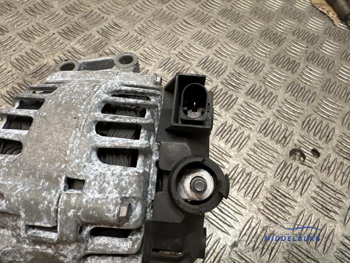 Dynamo van een Ford C-Max (DXA) 1.5 Ti-VCT EcoBoost 150 16V 2015