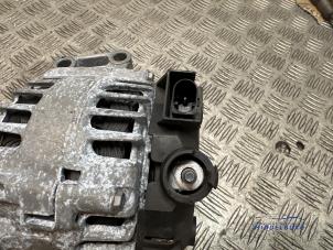 Dynamo van een Ford C-Max (DXA) 1.5 Ti-VCT EcoBoost 150 16V 2015