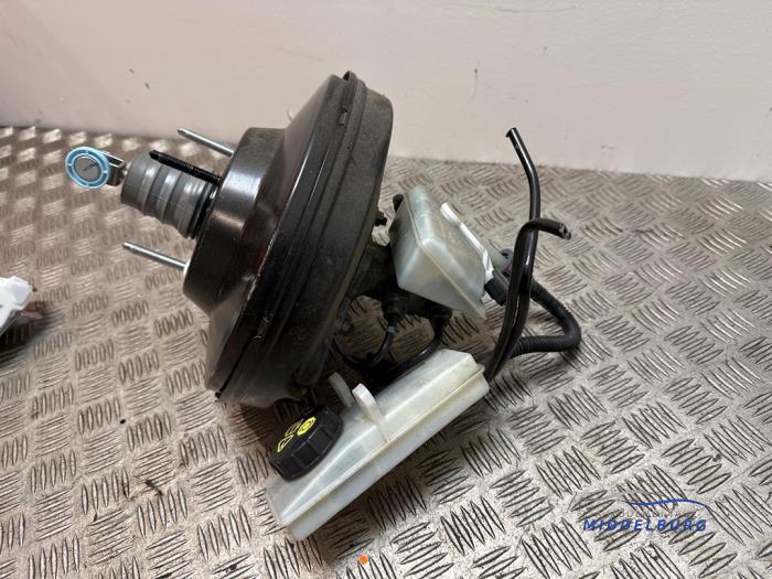 Servo frein d'un Ford C-Max (DXA) 1.5 Ti-VCT EcoBoost 150 16V 2015
