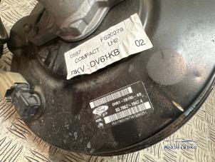 Servo frein d'un Ford C-Max (DXA) 1.5 Ti-VCT EcoBoost 150 16V 2015