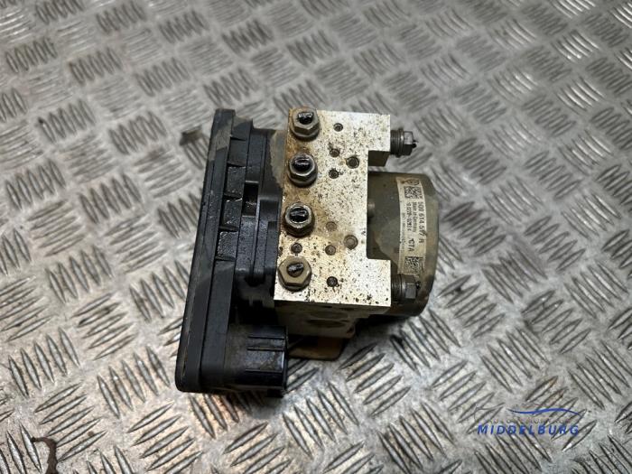 Used ABS pump Audi A3 Sportback (8VA/8VF) 1.8 TFSI 16V Price € 44,00 Margin scheme offered by Autodemontagebedrijf Middelburg B.V
