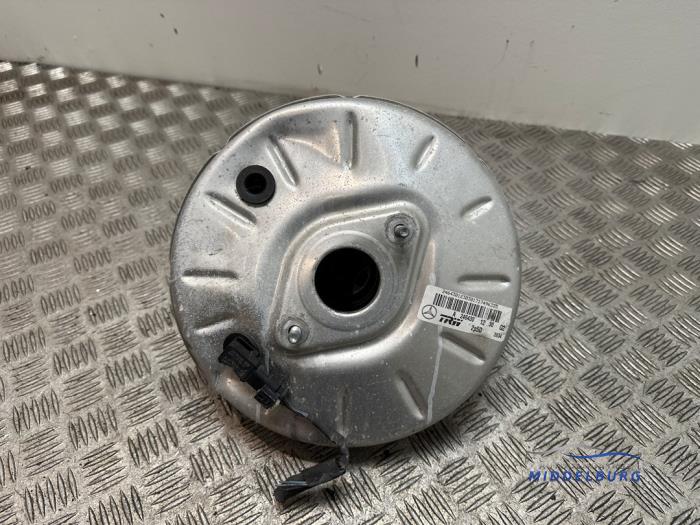 Usagé Assistant de freinage Mercedes A-Klasse AMG (W176) 2.0 A-45 AMG Turbo 16V 4-Matic Prix € 15,00 Règlement à la marge proposé par Autodemontagebedrijf Middelburg B.V