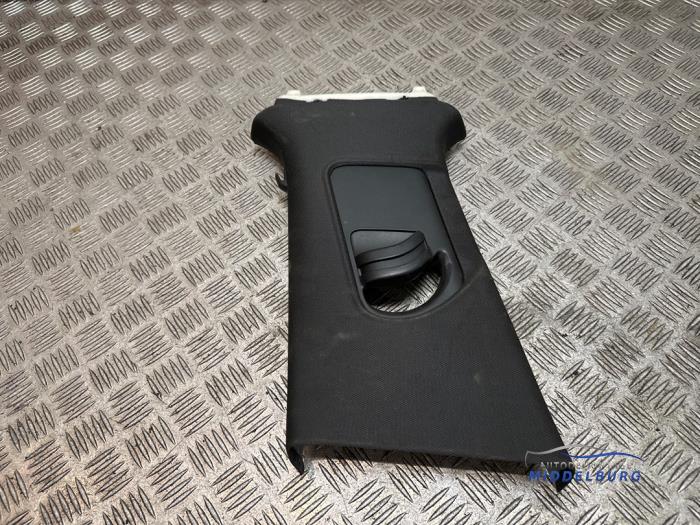 Gebrauchte Säule Mitte links Audi A3 Sportback (8VA/8VF) 1.8 TFSI 16V Preis € 24,00 Margenregelung angeboten von Autodemontagebedrijf Middelburg B.V