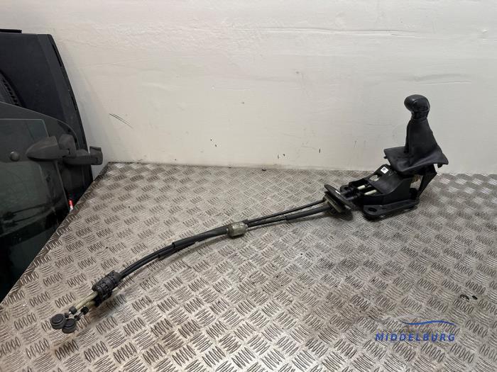 Gebrauchte Schaltbox Peugeot 208 I (CA/CC/CK/CL) 1.2 Vti 12V PureTech 82 Preis € 49,00 Margenregelung angeboten von Autodemontagebedrijf Middelburg B.V
