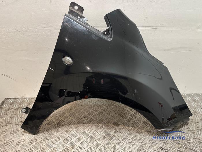 Używane Blotnik prawy przód Ford Ka II 1.2 Cena € 49,00 Procedura marży oferowane przez Autodemontagebedrijf Middelburg B.V