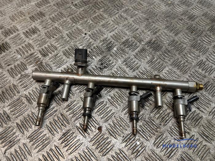 Usagé Système d'injection Audi A3 Sportback (8VA/8VF) 1.8 TFSI 16V Prix € 22,00 Règlement à la marge proposé par Autodemontagebedrijf Middelburg B.V