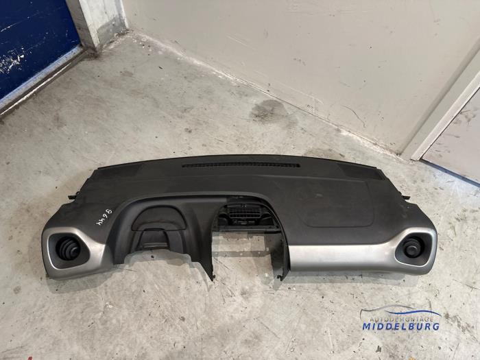Używane Panel Peugeot 108 1.0 12V Cena € 174,00 Procedura marży oferowane przez Autodemontagebedrijf Middelburg B.V