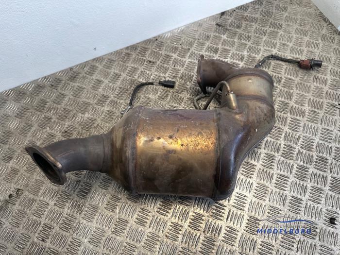 Used Particulate filter Audi A4 (B8) 3.0 TDI V6 24V Quattro Price on request offered by Autodemontagebedrijf Middelburg B.V
