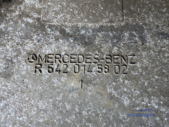 Gebrauchte Ölwanne Mercedes Sprinter 3,5t (906.63) 319 CDI,BlueTEC V6 24V Preis auf Anfrage angeboten von Autodemontagebedrijf Middelburg B.V