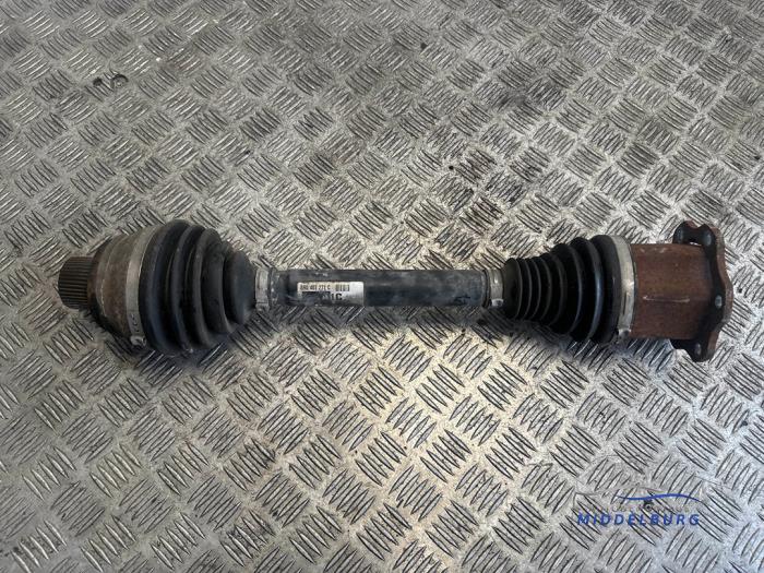 Gebrauchte Antriebswelle links vorne Audi A6 (C7) 2.8 V6 24V FSI Preis € 22,00 Margenregelung angeboten von Autodemontagebedrijf Middelburg B.V