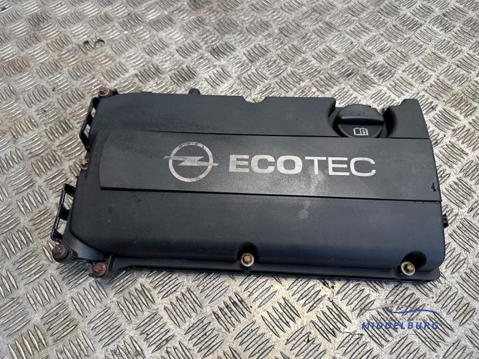 Gebrauchte Ventildeckel Opel Astra J (PC6/PD6/PE6/PF6) 1.6 16V Ecotec Preis € 69,00 Margenregelung angeboten von Autodemontagebedrijf Middelburg B.V