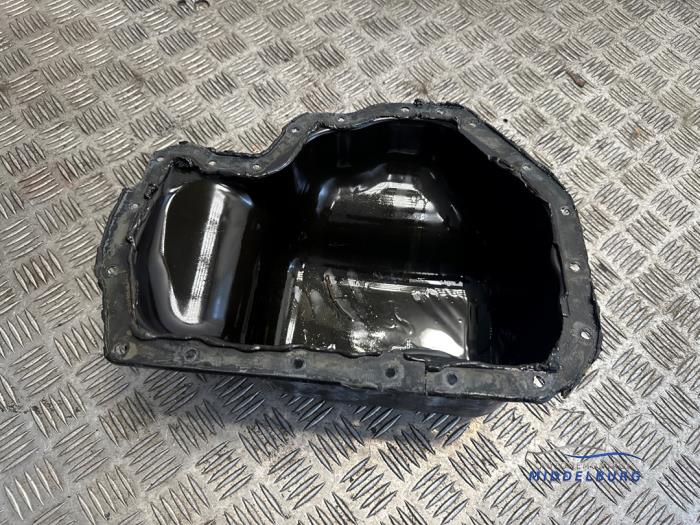 Usagé Couvercle carter Seat Ibiza ST (6J8) 1.2 12V Prix € 16,00 Règlement à la marge proposé par Autodemontagebedrijf Middelburg B.V