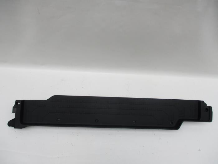 Gebrauchte Volkswagen Crafter Trittbrett Rechts 7c0863726a Abc