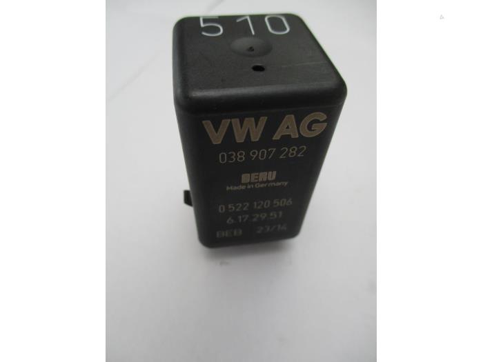 Glow plug relay Volkswagen Transporter 04L907283 ABC B.V.