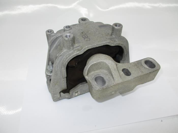 Engine mount Volkswagen Caddy 1K0199262CB CFJ ABC B.V.