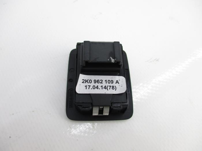 Alarm module Volkswagen Caddy 2K0962109A ABC B.V.