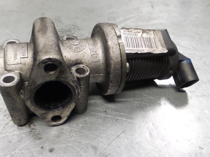 Gebrauchte AGR Ventil Alfa Romeo Brera (939) 2.4 JTDM 20V Preis € 35,00 Margenregelung angeboten von A.T.S. van de Wiel
