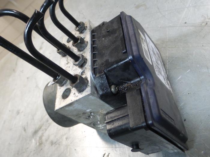 Gebrauchte ABS Pumpe Alfa Romeo 159 (939AX) 2.0 JTDm 170 16V Preis € 165,00 Margenregelung angeboten von A.T.S. van de Wiel