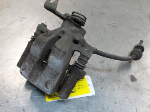 Used Rear brake calliper, left Alfa Romeo GT (937) 2.0 JTS 16V Price € 50,00 Margin scheme offered by A.T.S. van de Wiel
