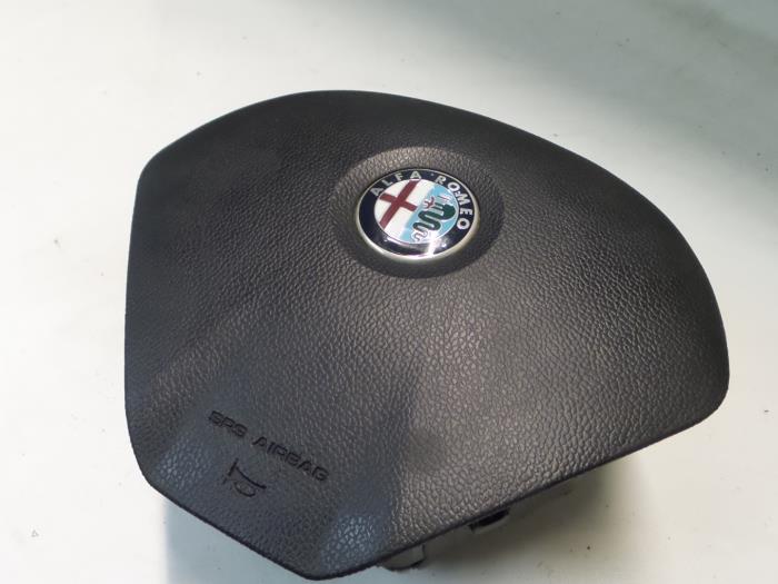 Airbag izquierda (volante) de un Alfa Romeo MiTo (955) 1.4 16V 2010