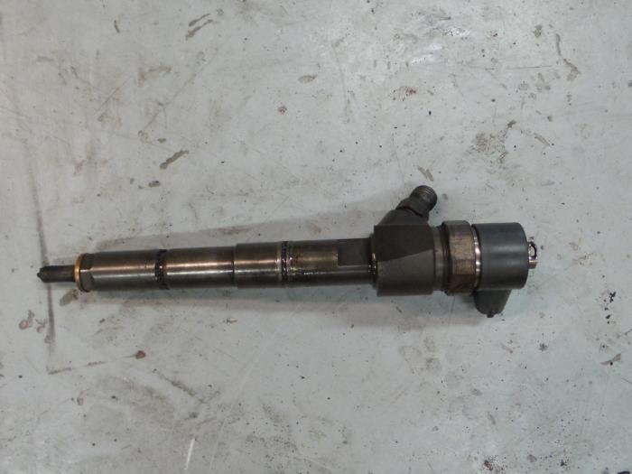 Usagé Injecteurs Alfa Romeo 159 Sportwagon (939BX) 2.4 JTDm 20V Prix € 95,00 Règlement à la marge proposé par A.T.S. van de Wiel