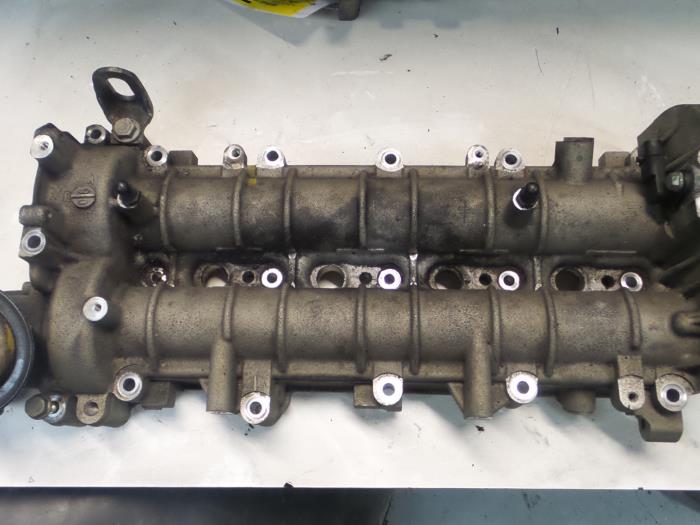 Usagé Kit arbre à cames Alfa Romeo 159 Sportwagon (939BX) 1.9 JTDm 16V Prix € 175,00 Règlement à la marge proposé par A.T.S. van de Wiel