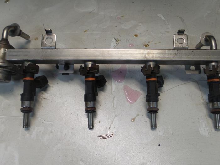 Usagé Système d'injection Alfa Romeo MiTo (955) 1.4 Turbo Multi Air 16V Prix € 75,00 Règlement à la marge proposé par A.T.S. van de Wiel